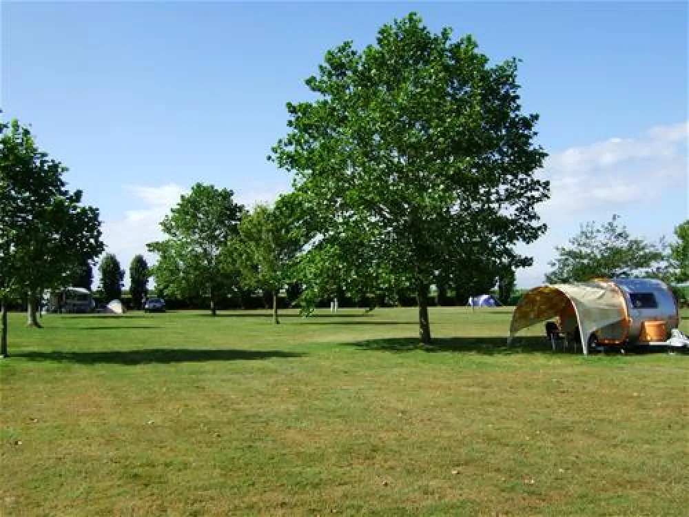 Camping aire naturelle de Carfantan Odile