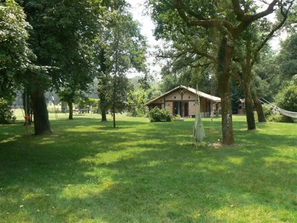 Aire Naturelle de Camping du Toy