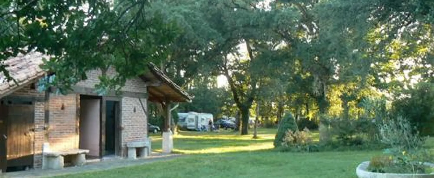 Aire Naturelle de Camping du Toy