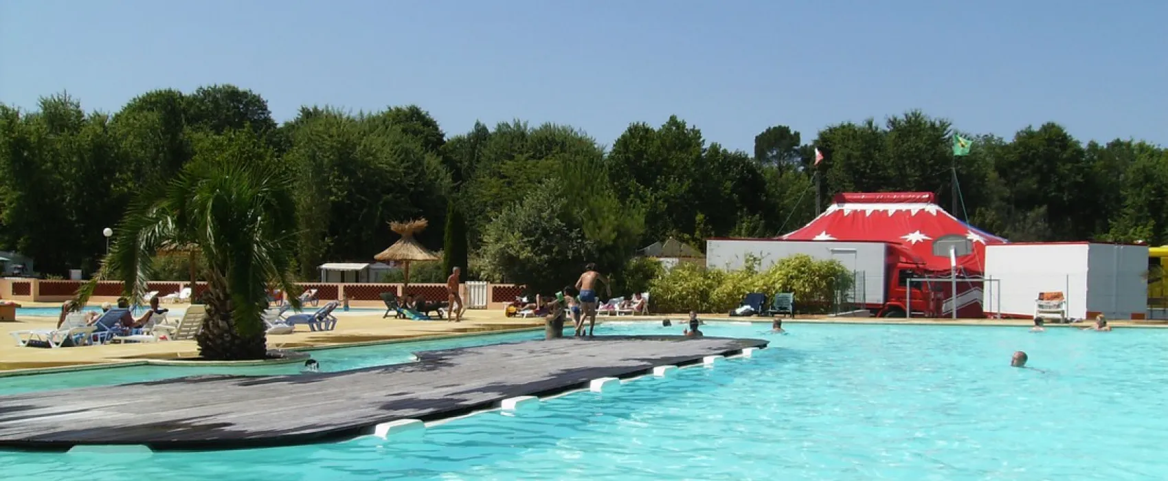 Village Center - Eurolac