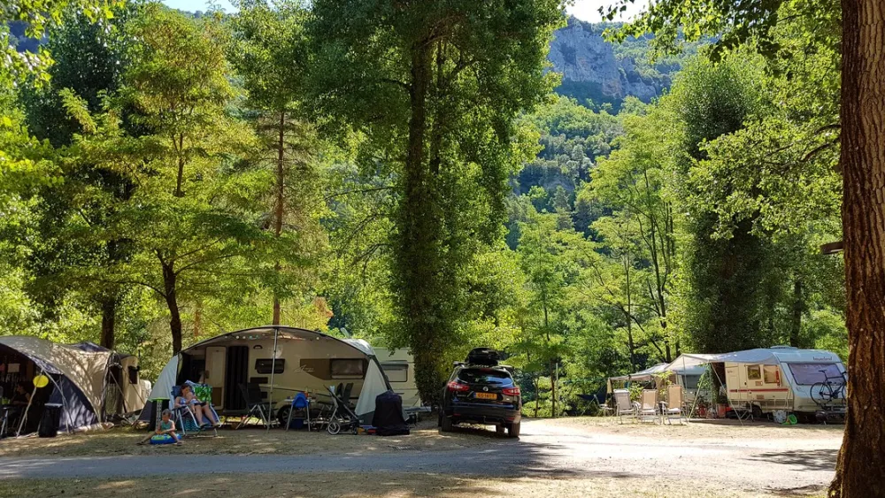 Flower Camping - Le Peyrelade  