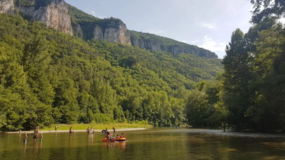 Flower Camping - Le Peyrelade  