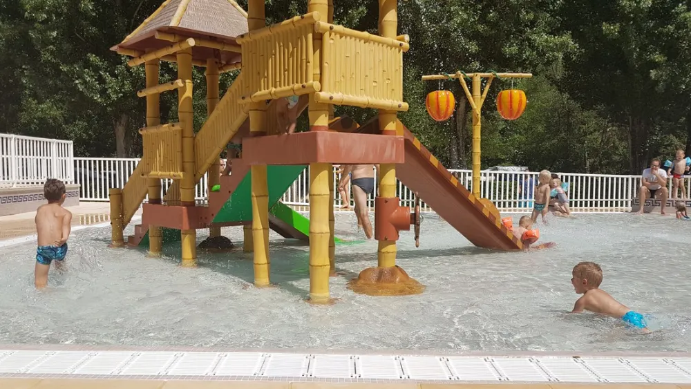 Flower Camping - Le Peyrelade  