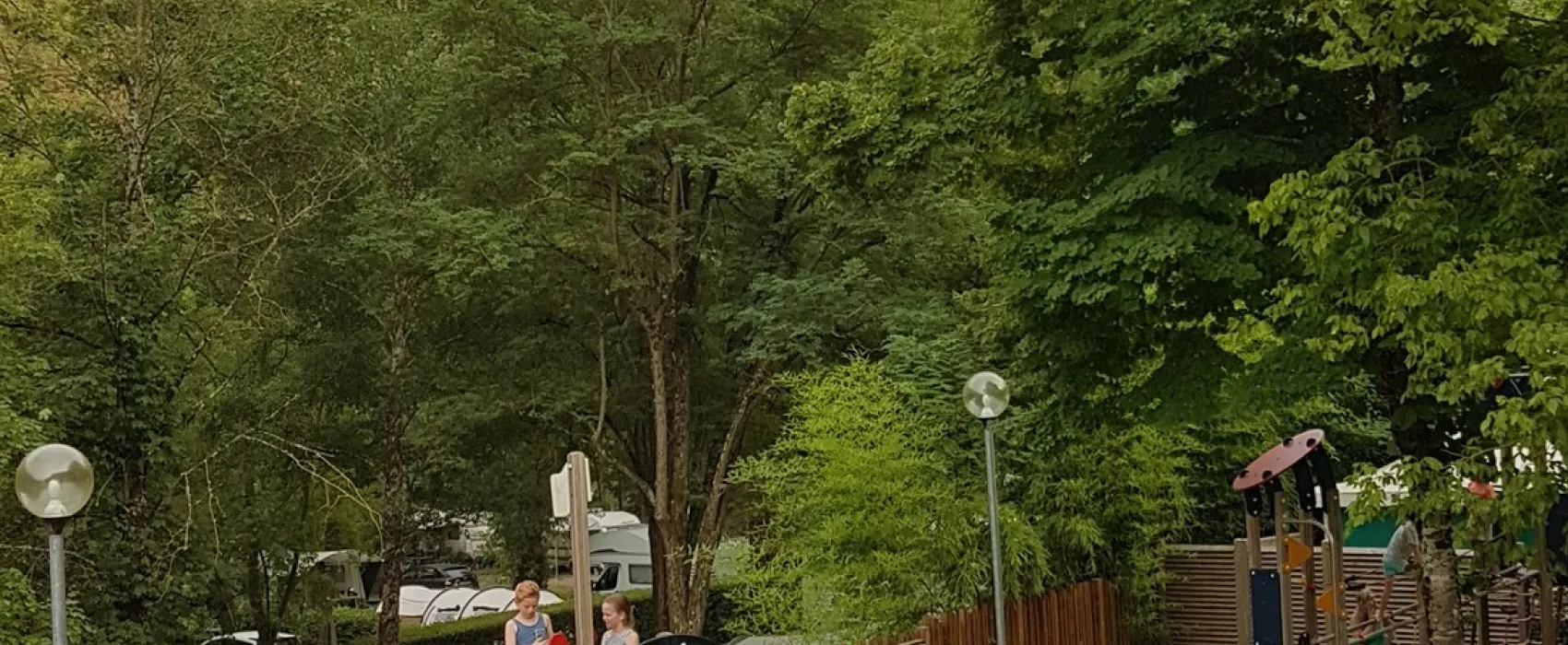 Flower Camping - Le Peyrelade  