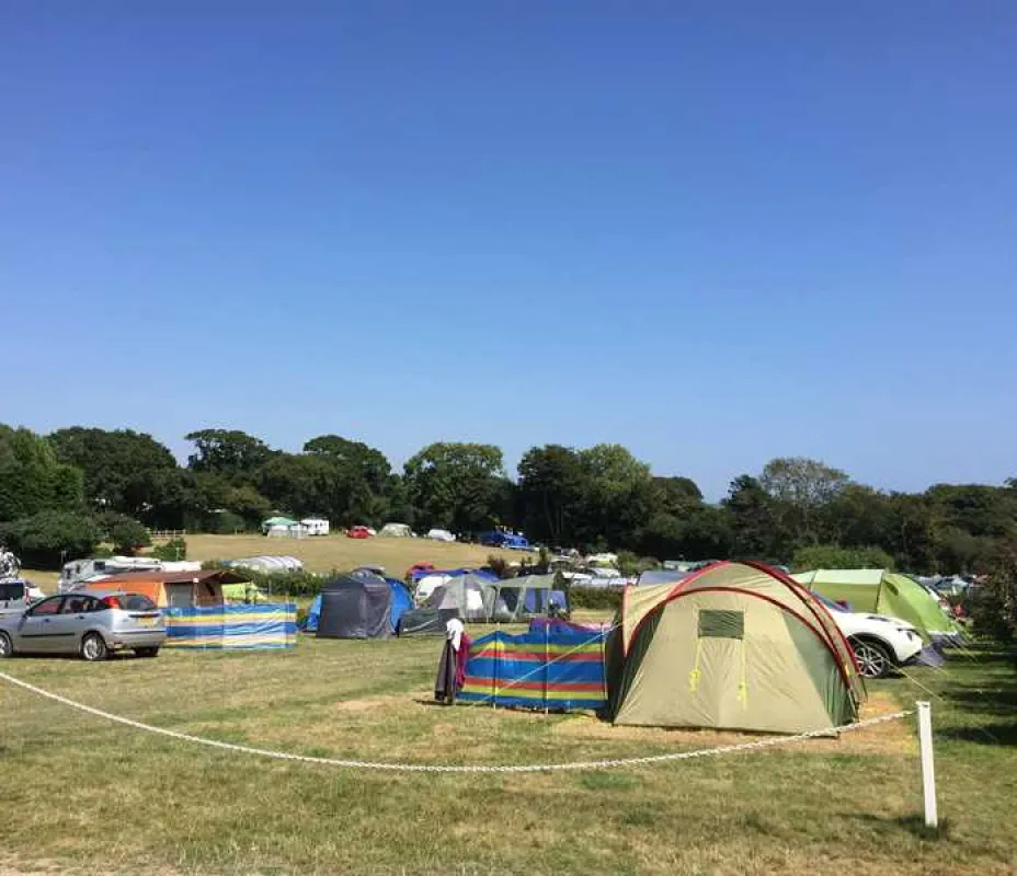 Leadstone Camping