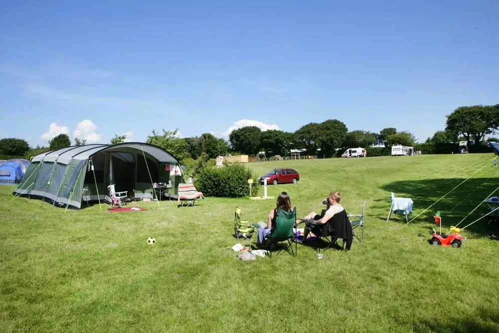 Leadstone Camping