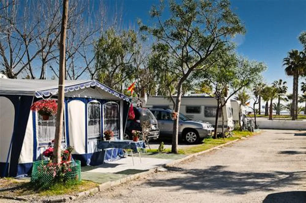 Camping Playa de Poniente