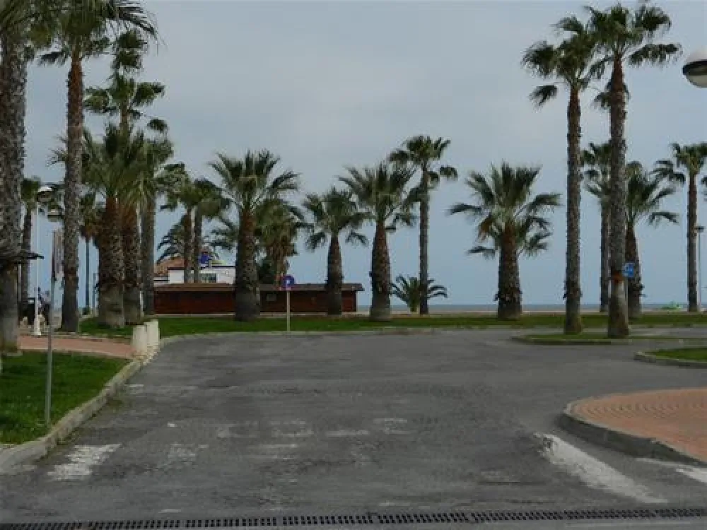 Camping Playa de Poniente