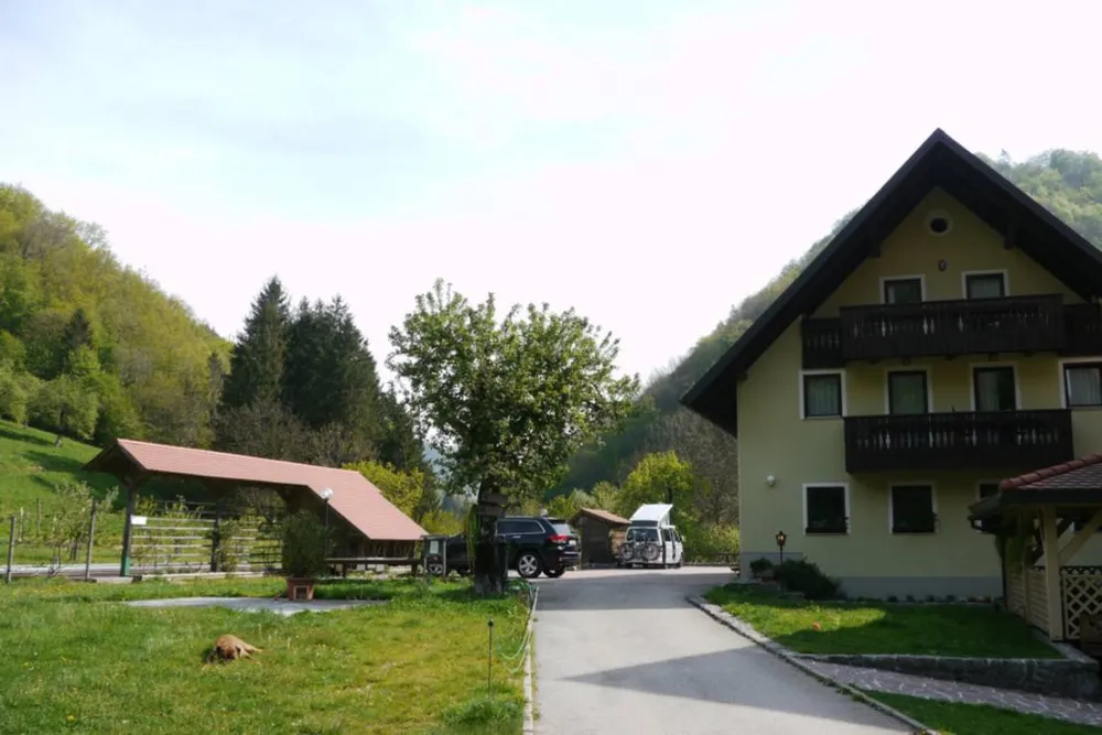 Farm camping Zelinc Slovenia