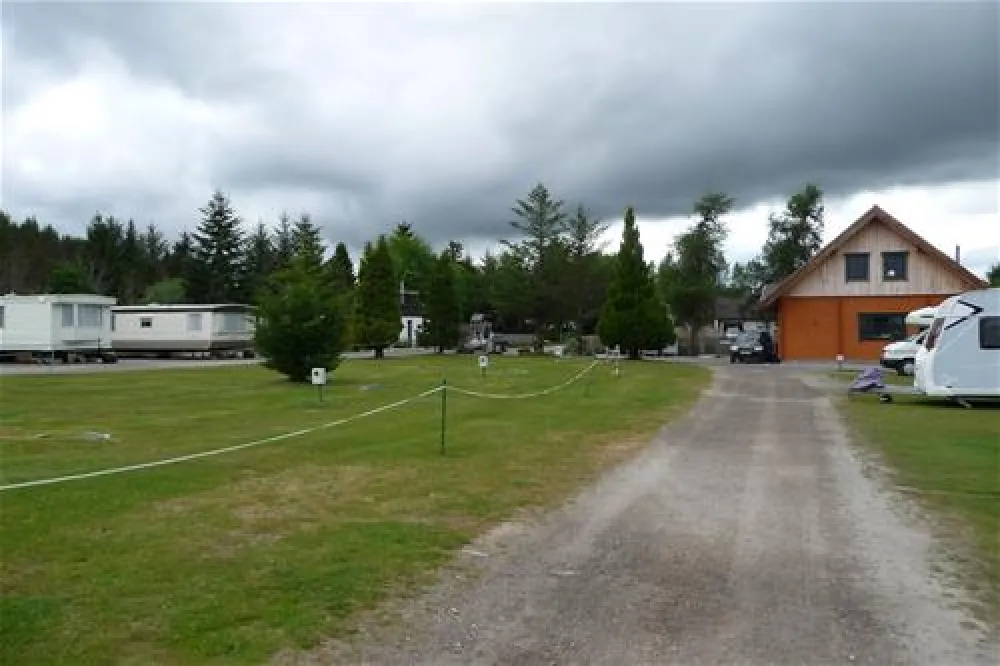 Auchnahillin Caravan and Camping Centre