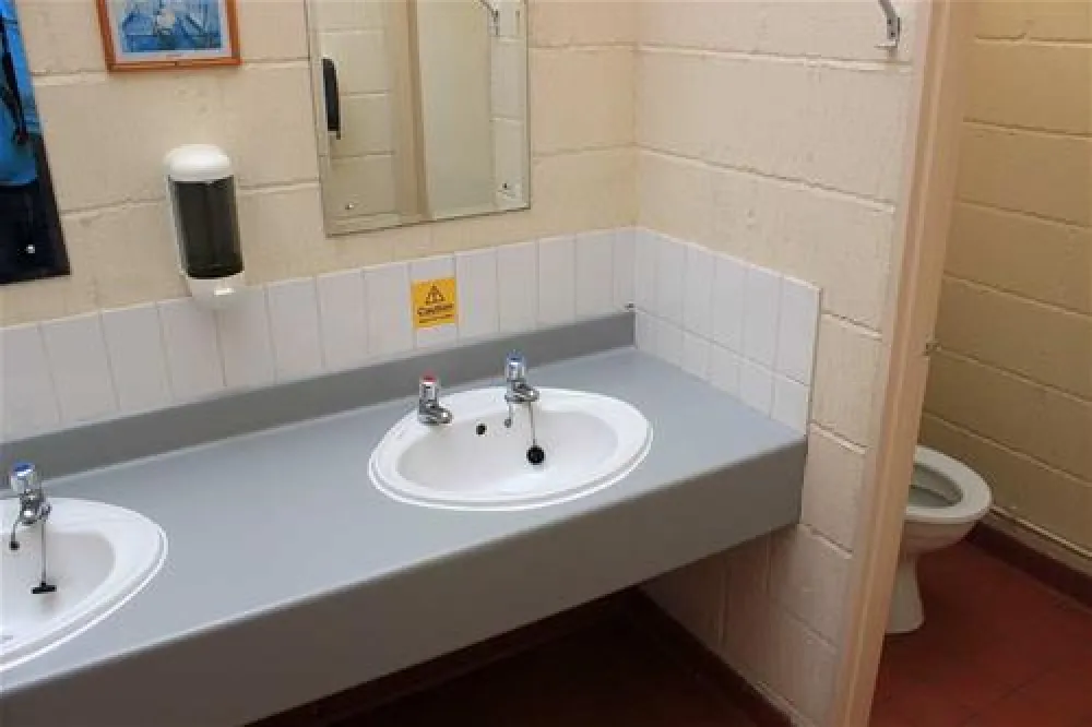 Camping & Caravanning Club Site Oldbury Hill