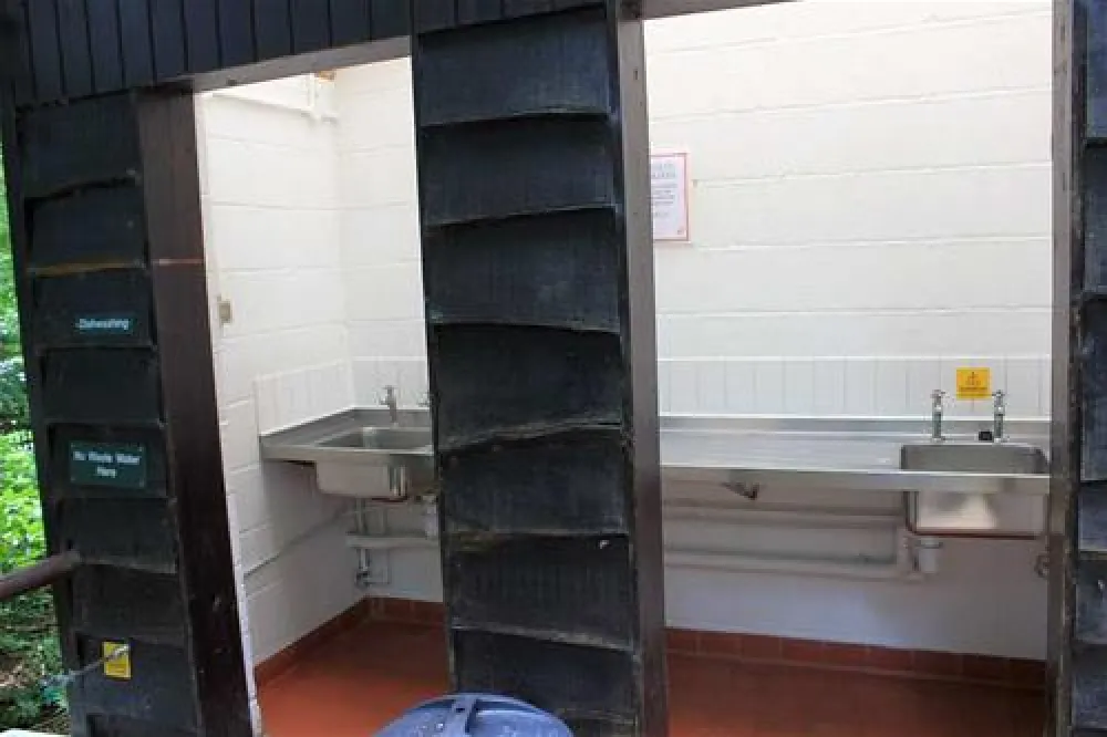 Camping & Caravanning Club Site Oldbury Hill