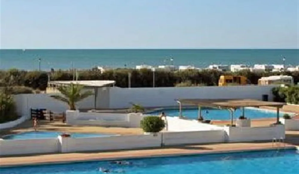 Camping La Brise Des Pins