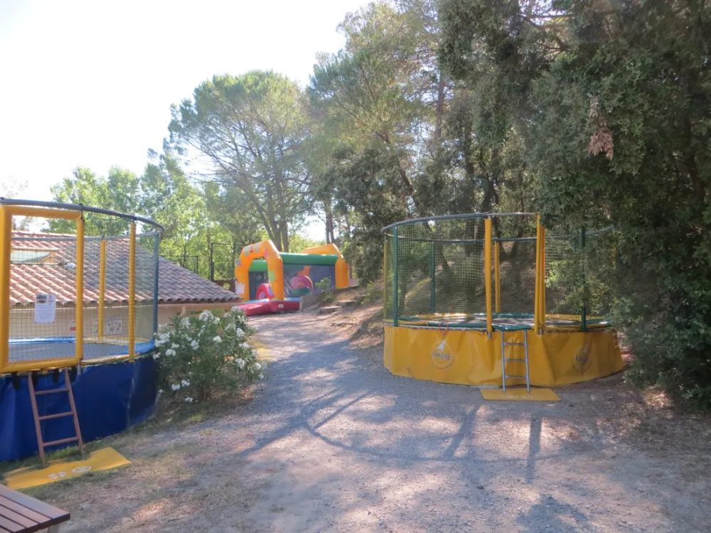 Camping Le Mas De Reilhe  