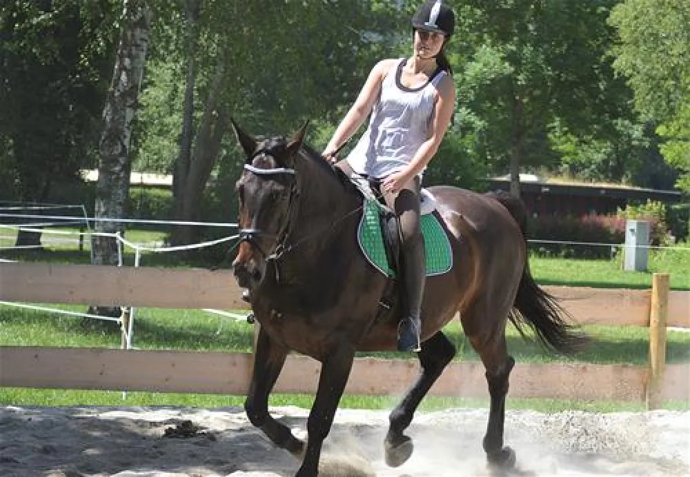 Kaiser Camping Outdoor Resort