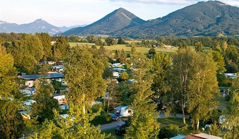 Kaiser Camping Outdoor Resort