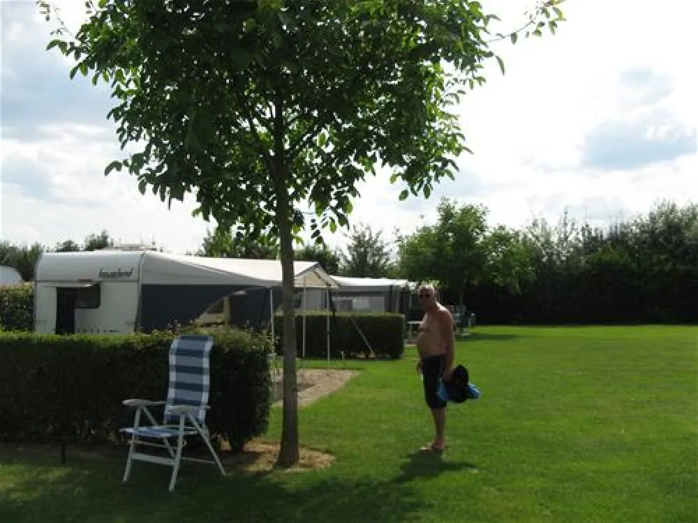 Camping De Maashoeve