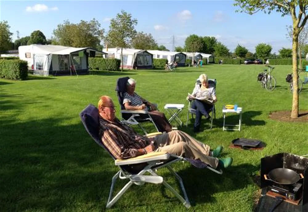 Camping De Maashoeve