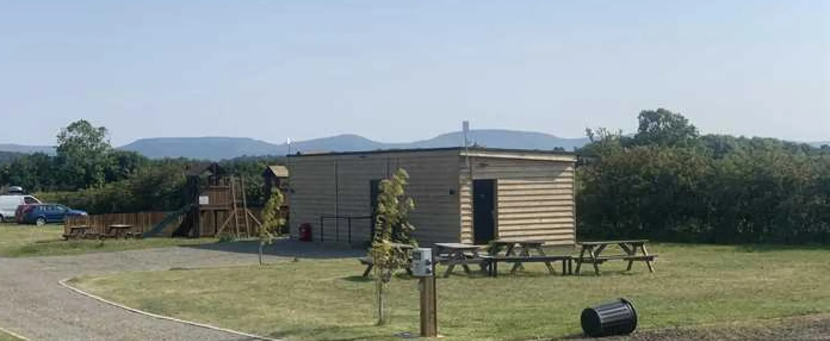 Wyke Lodges and Touring Caravan Park