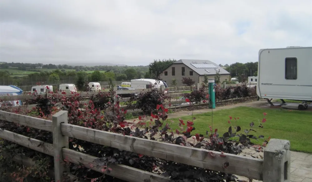 River Valley Caravan and Campingpark