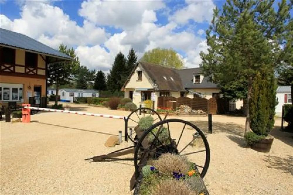 Camping Le Domaine De La Nature