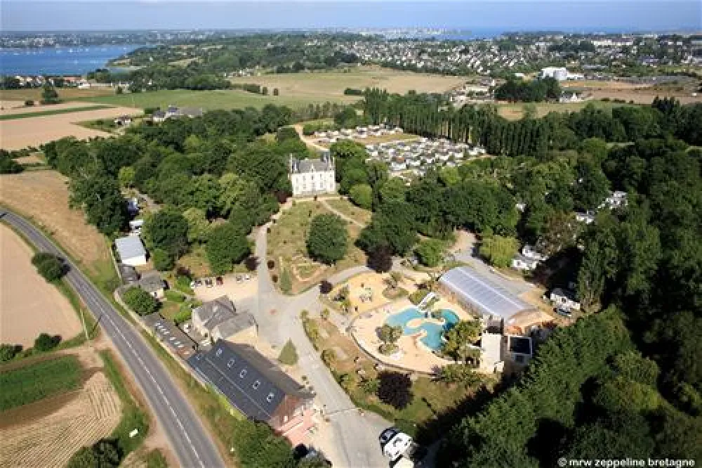 Camping La Ville Huchet  