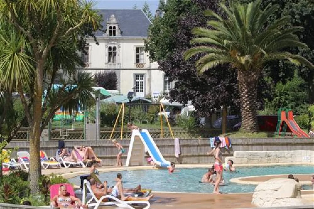 Camping La Ville Huchet  