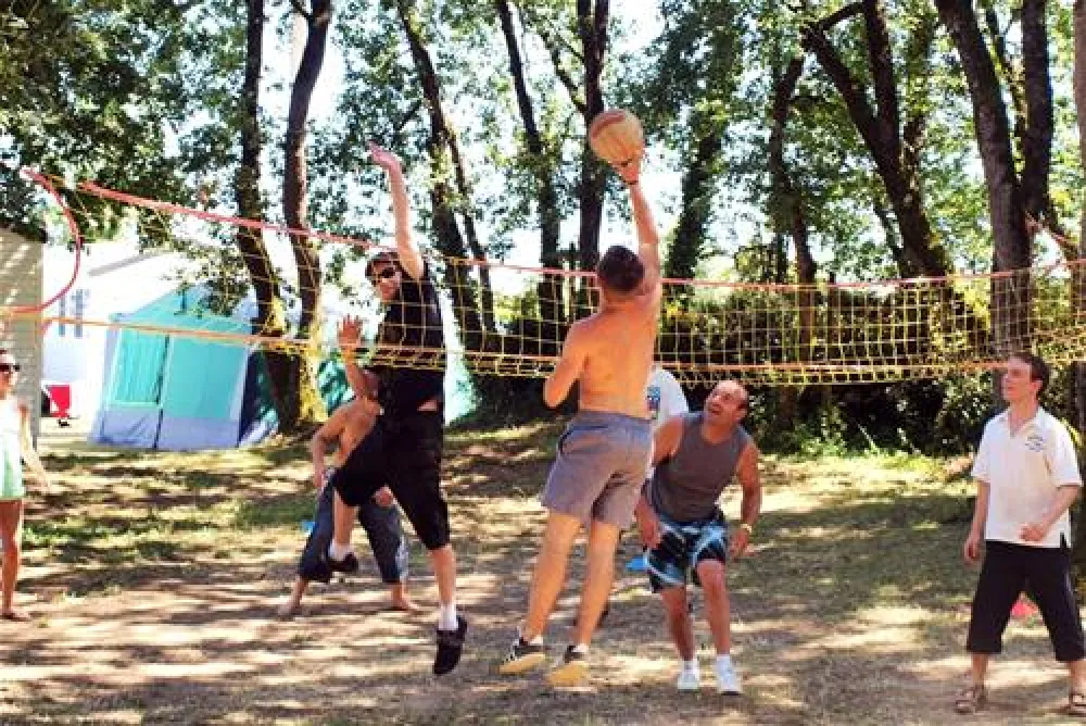 Campimg Domaine des Charmilles  