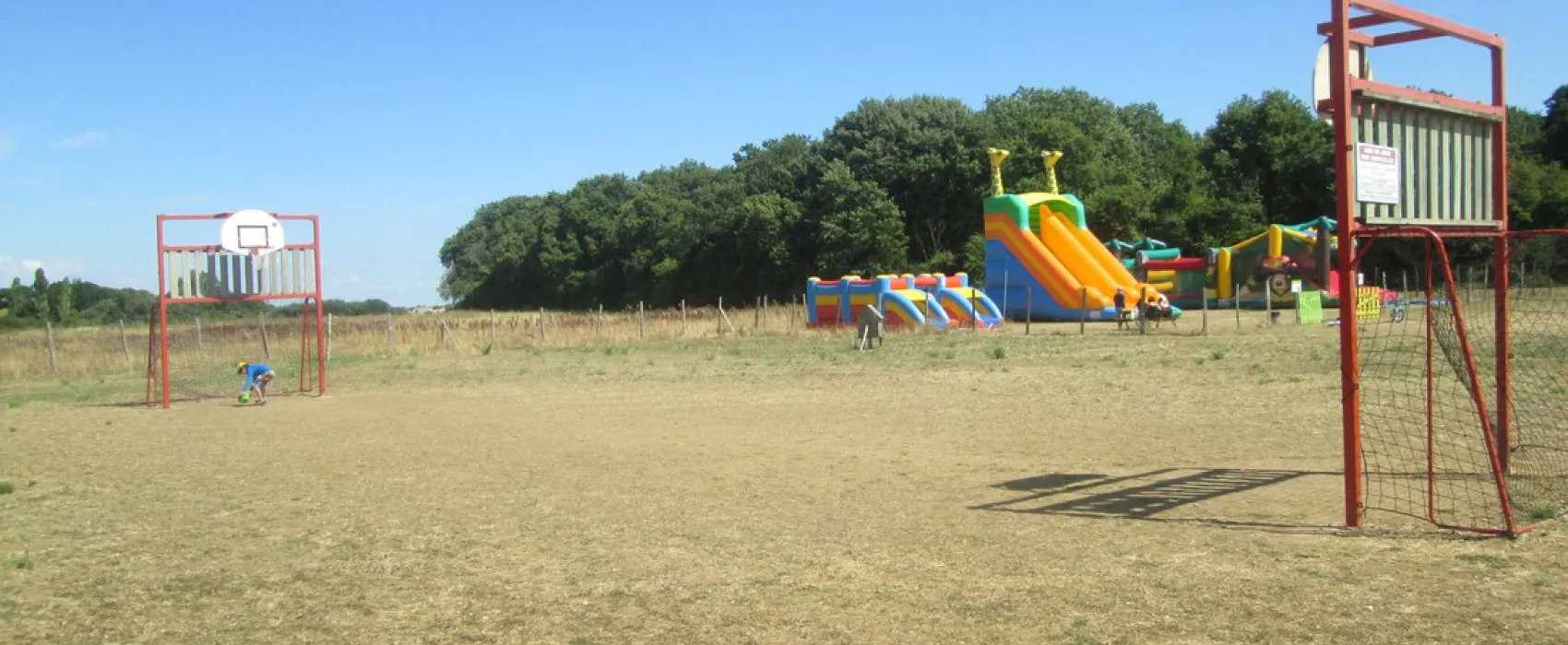 Campimg Domaine des Charmilles  