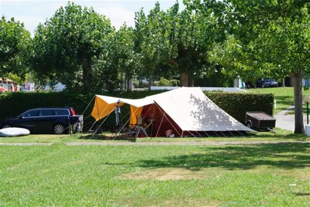 Camping LARROULETA 