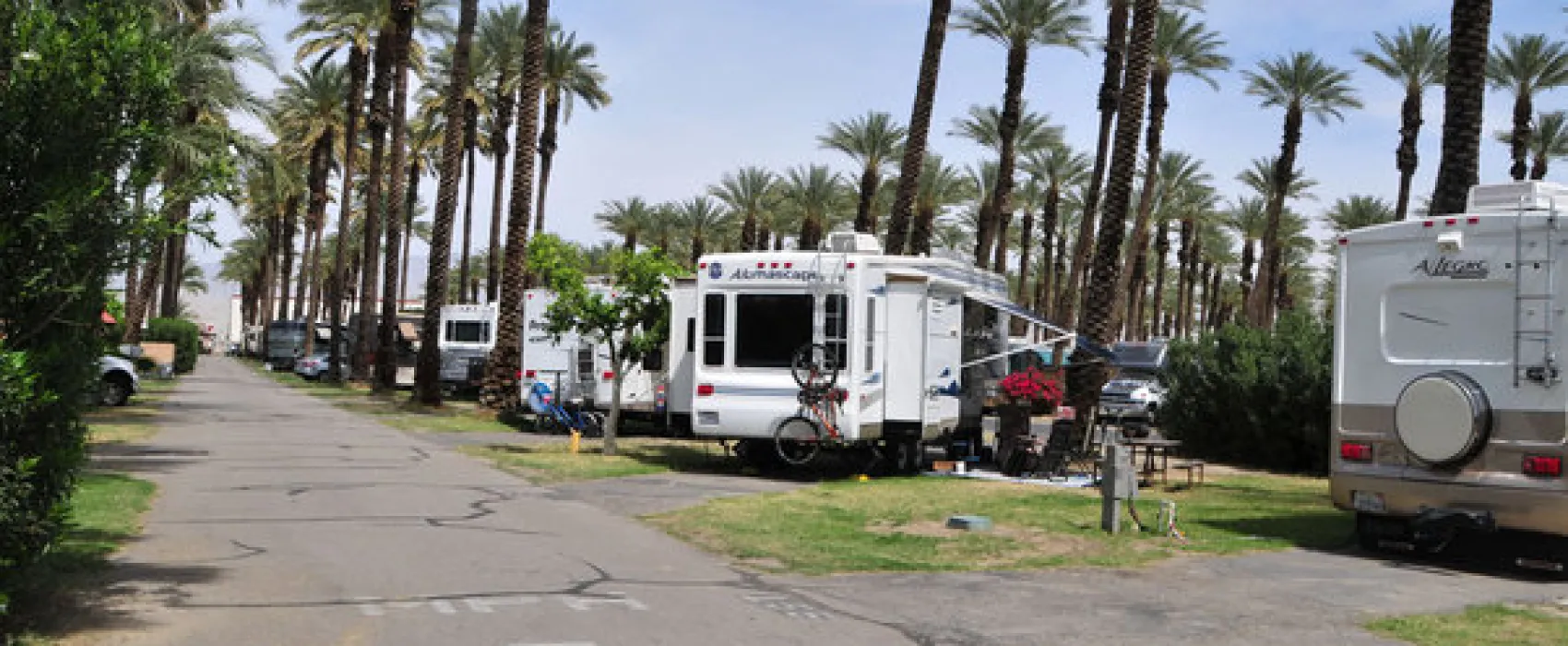 Palm Springs RV Resort & Campground