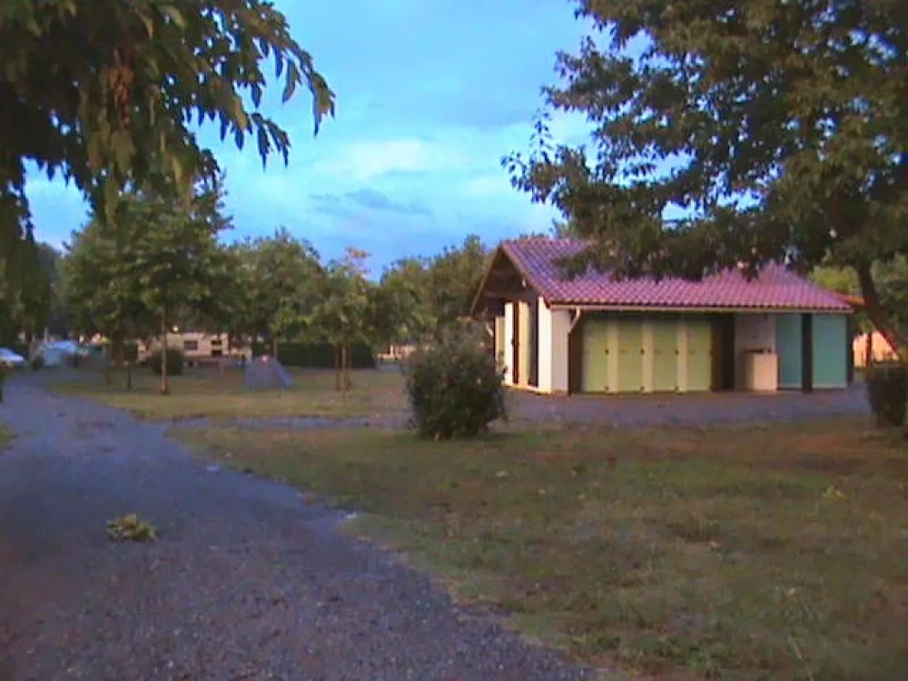 Camping Le Grand Pont