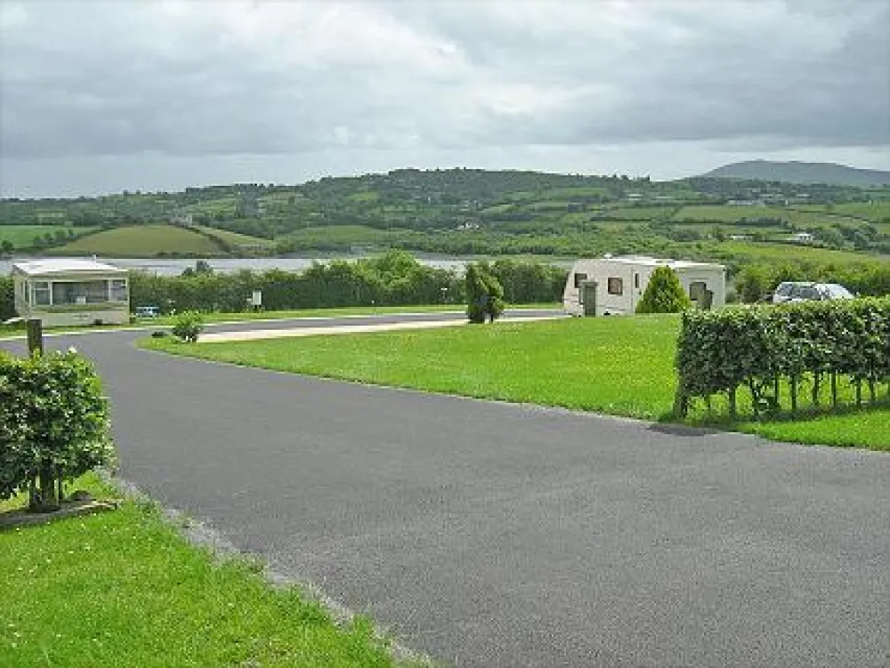 Lakeside View C. & C. Park