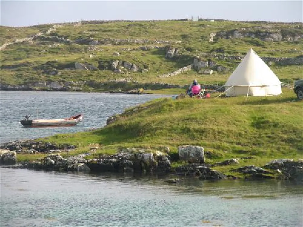Clifden eco Beach Camping & Caeavanning Park