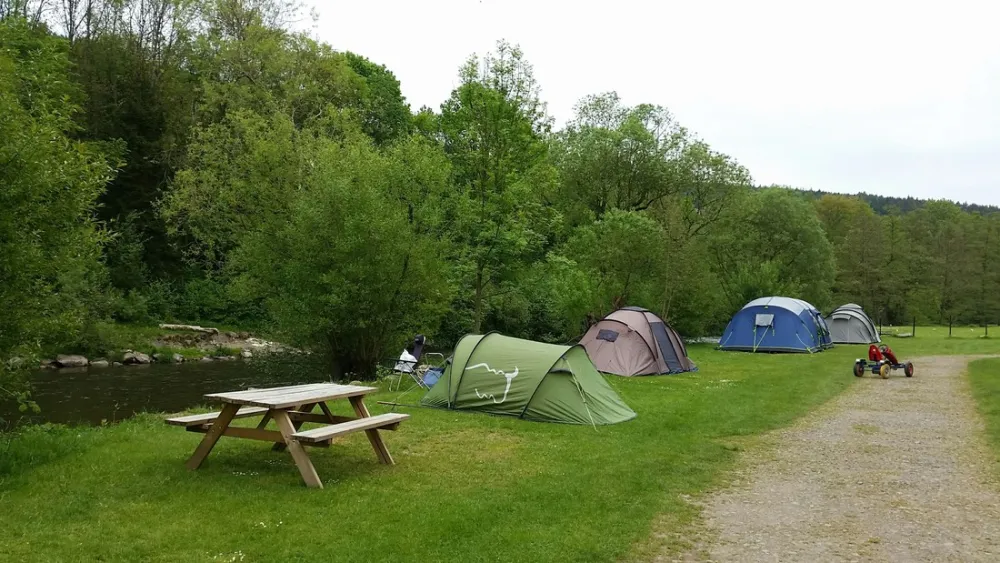 Camping De La Cascade