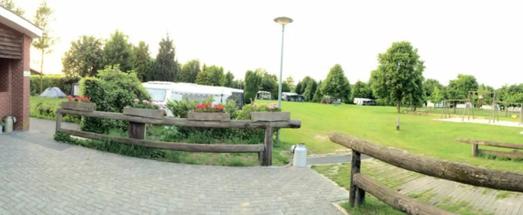 Camping De Eendenkooi