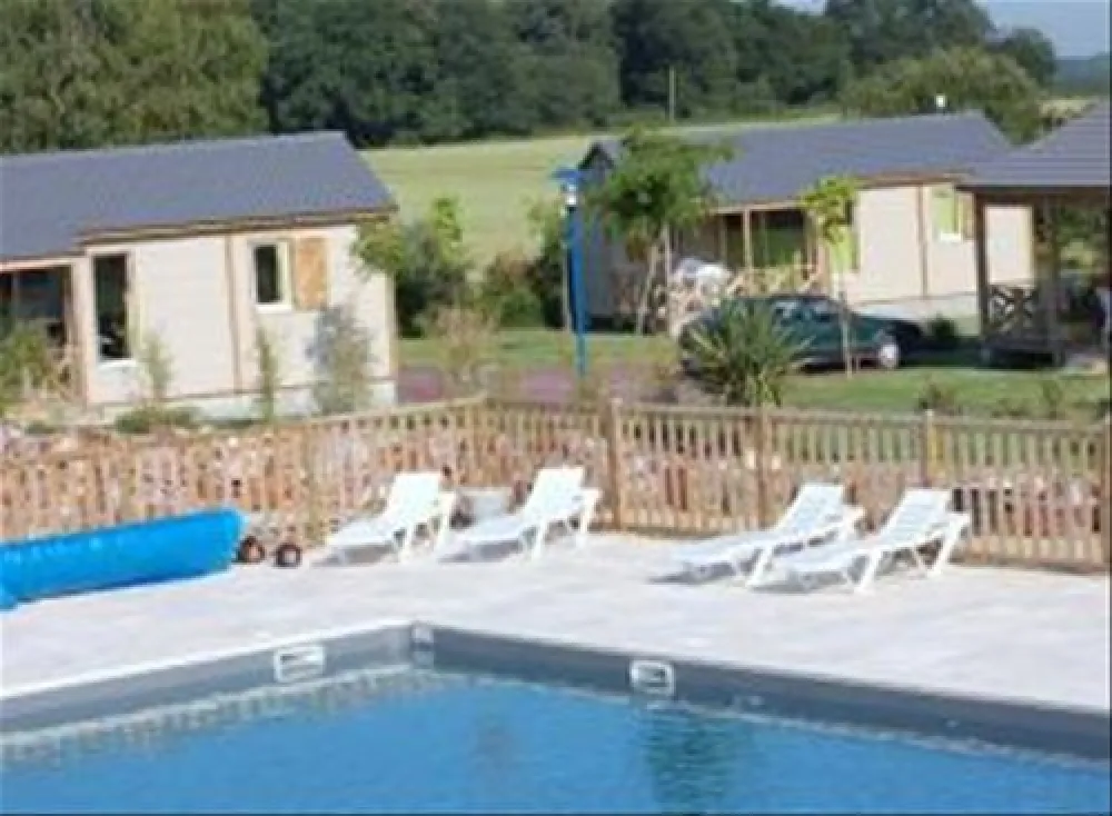 Flower Camping Le Domaine de Kervallon