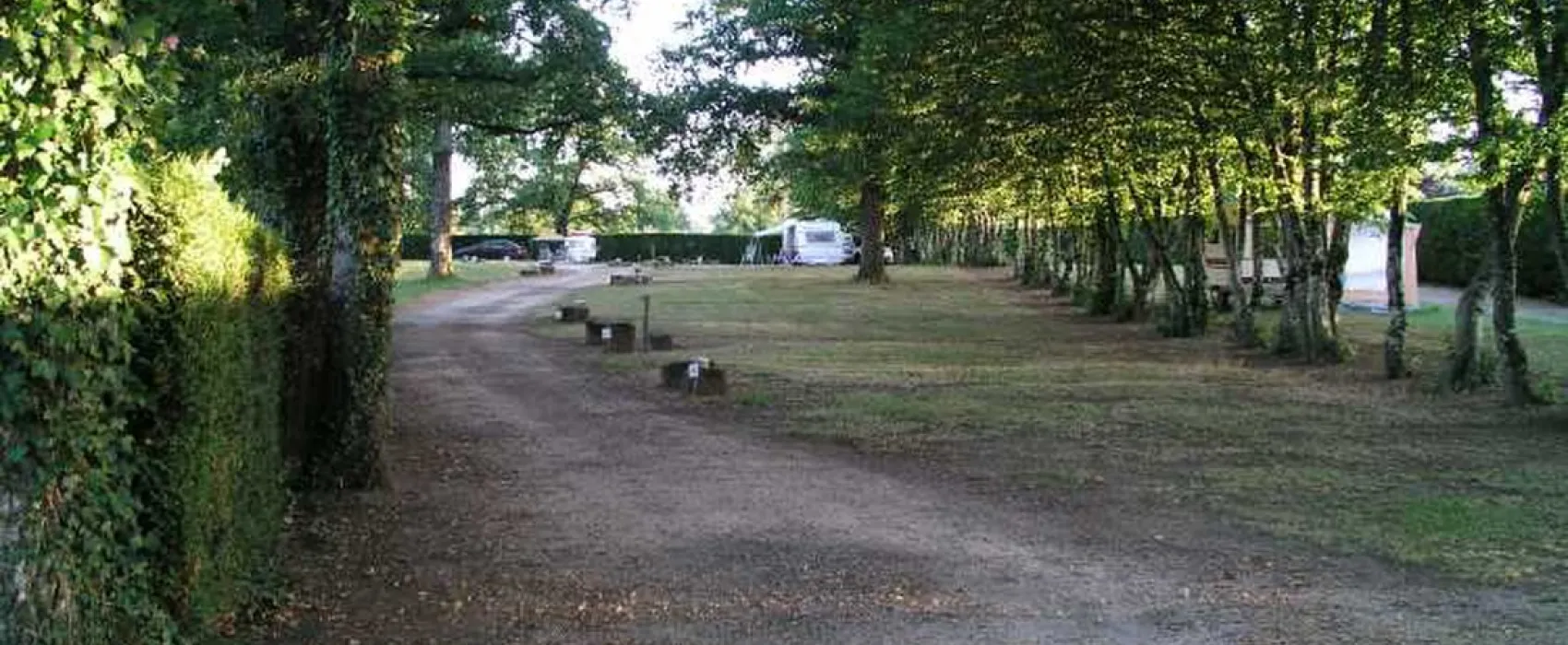 Camping Municipal Bois De Sophie
