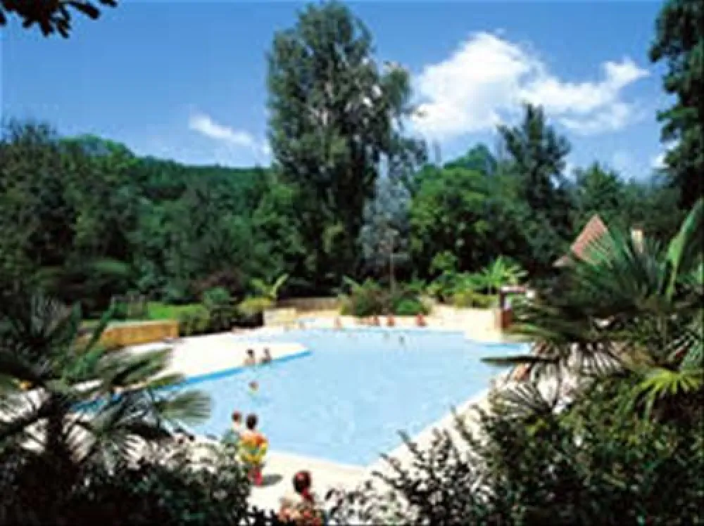 Village-Center Aqua Viva  