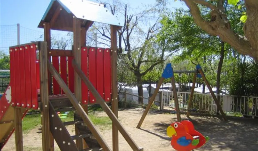 Camping el Globo Rojo