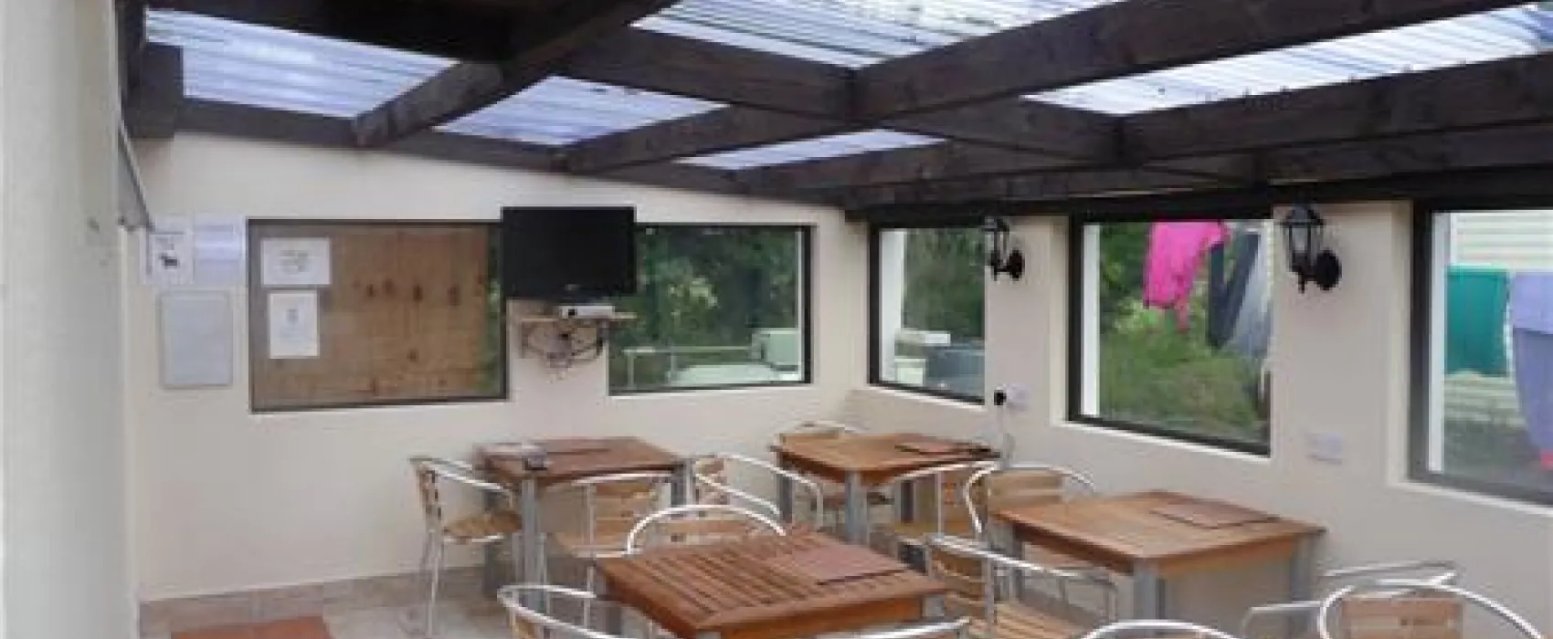 St. Margarets Beach Caravan & Camping Park