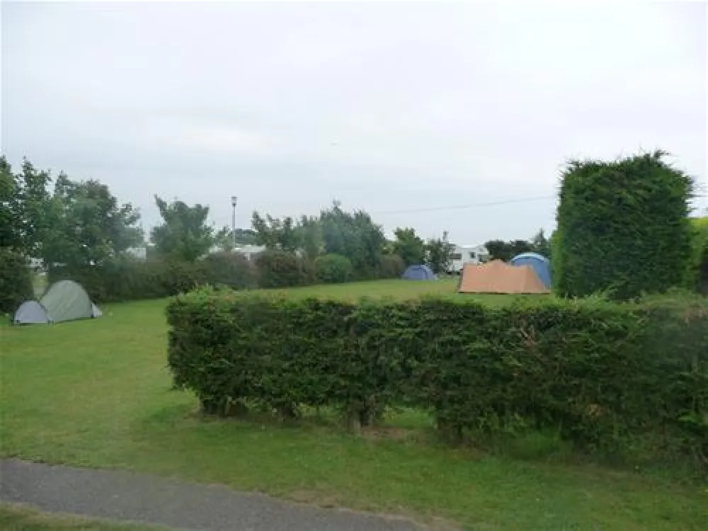 St. Margarets Beach Caravan & Camping Park