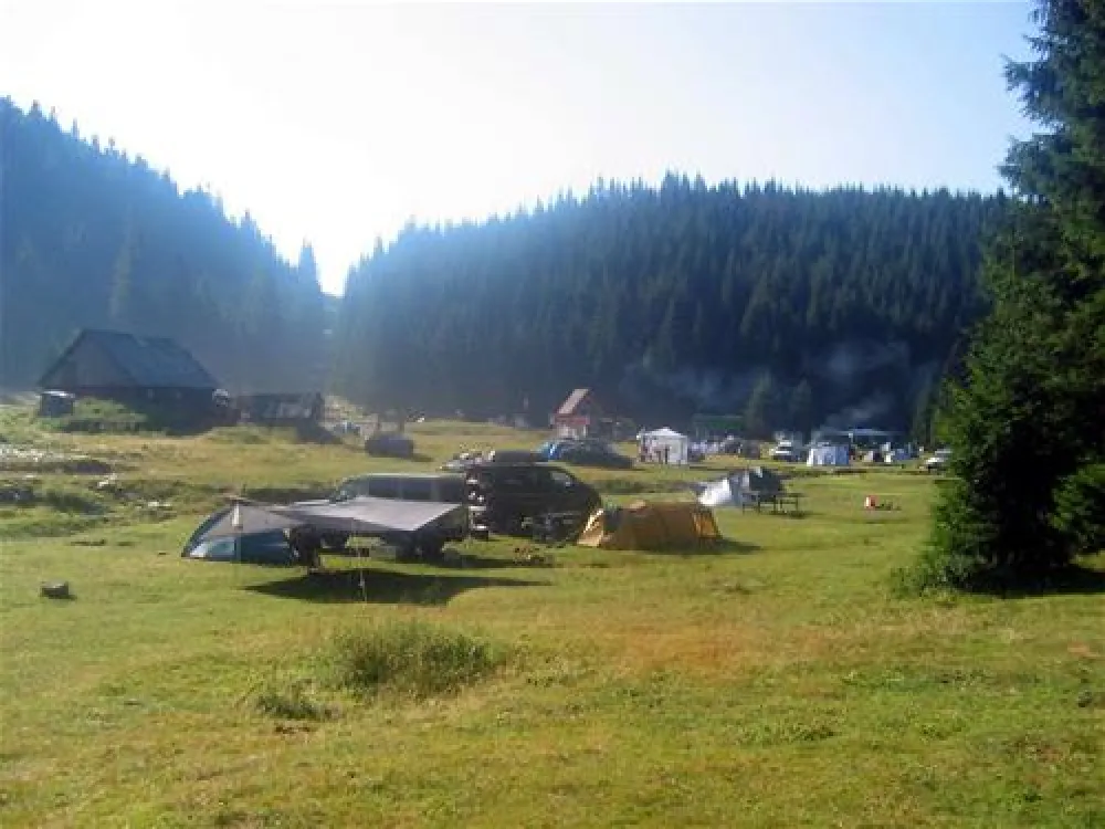 Camping Poiana Glavoi