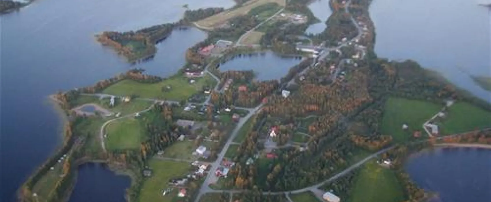 TROLLFORSEN camping-stugor-husbilar