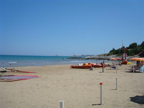 Campeggio Punta Lunga in Italy - Spottocamp - Spottocamp