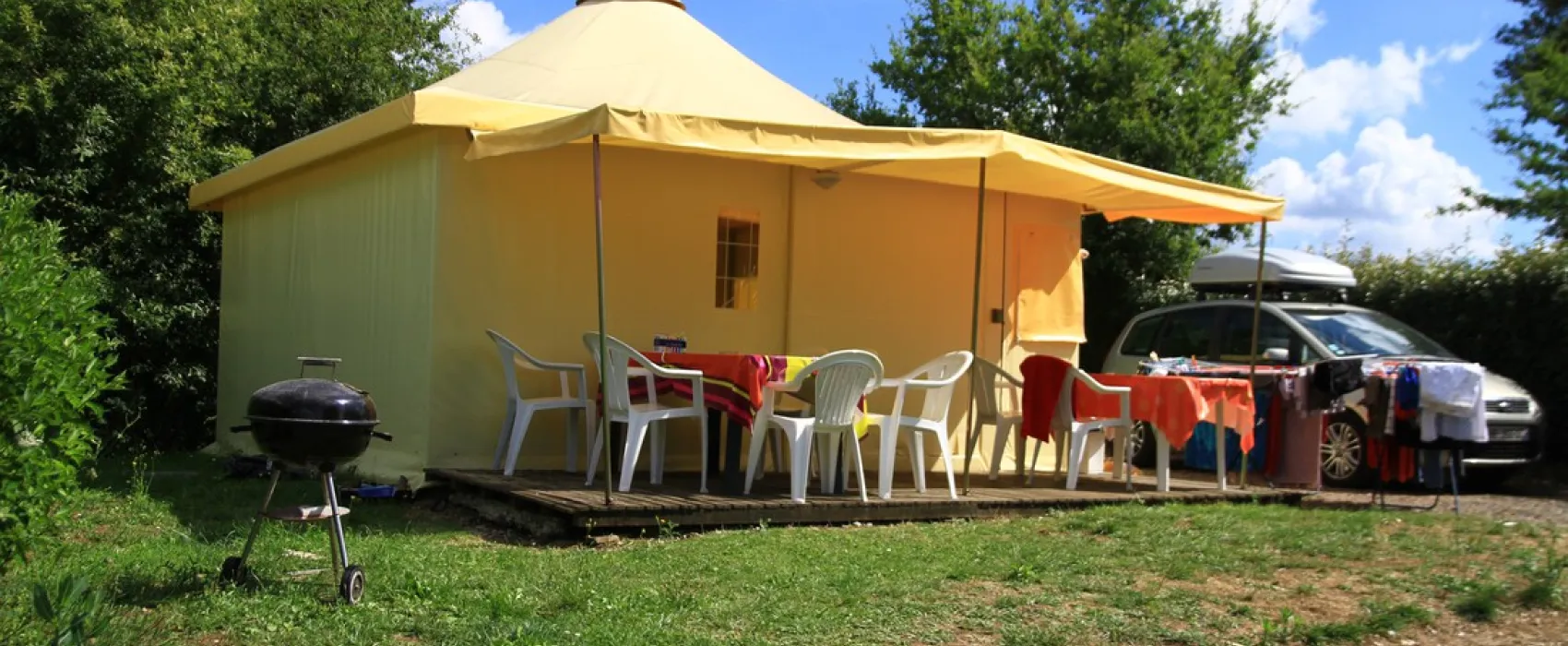 Flower Camping - Lac de Bonnefon