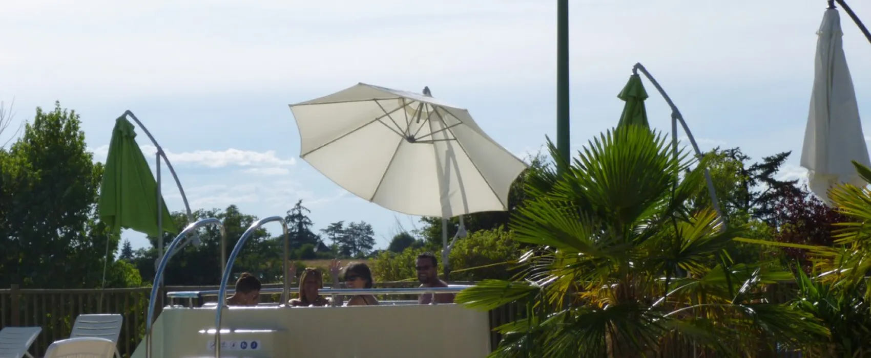 Flower Camping - Lac de Bonnefon