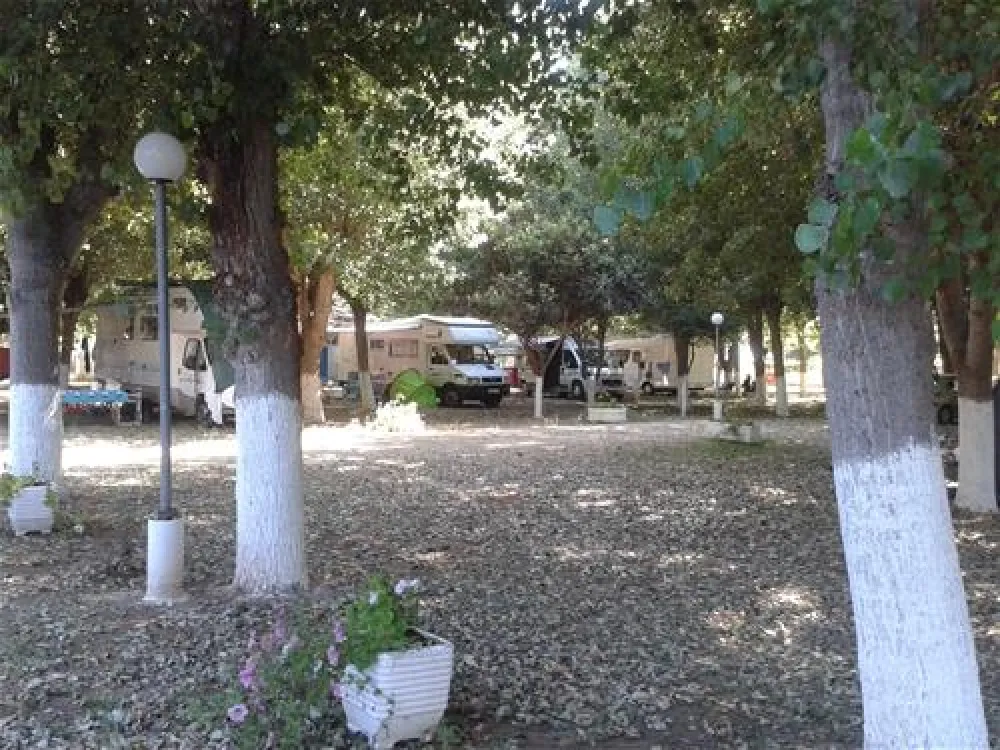 Camping Village Kalamitsi Beach