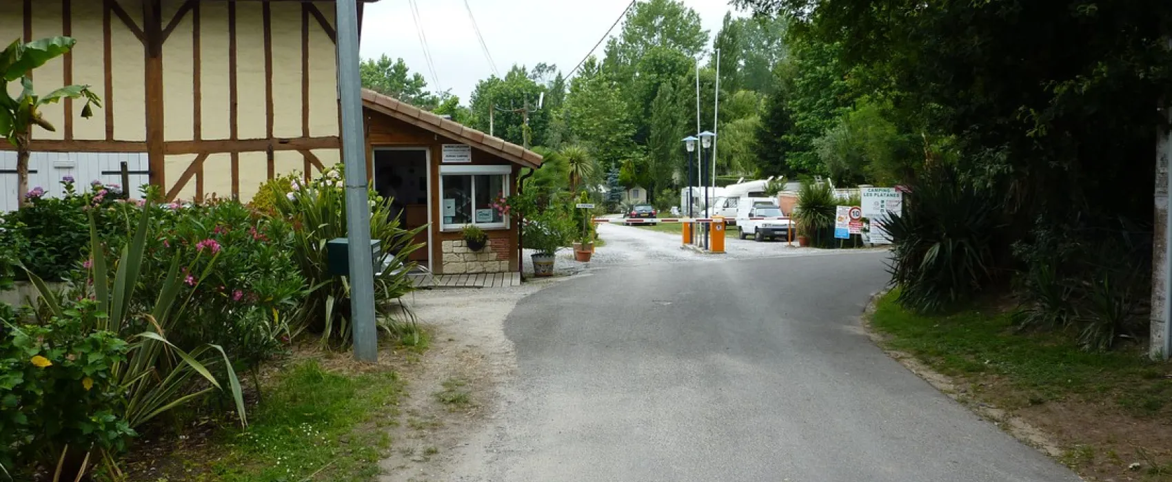 Camping les Platanes  