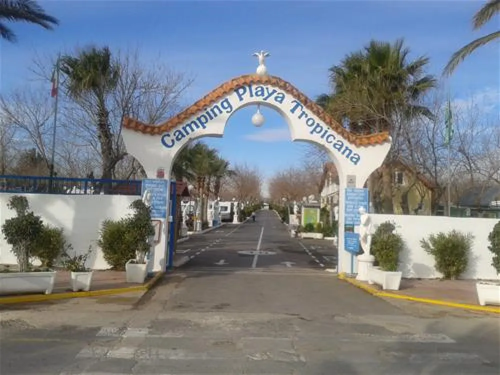 Camping Playa Tropicana